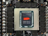容量高达 6 GB 的 GDDR7 VRAM 模块正在研发中；图为：GeForce RTX 5090 电路板，其内存模块裸露在外