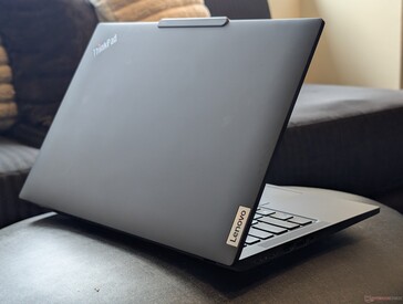 ThinkPad P14s 第 6 代