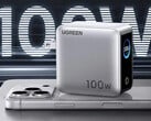 这款4端口Nexode Pro 100W充电器上市特惠价为54.99美元。图为：一张突显该充电器快充功能的宣传图片。