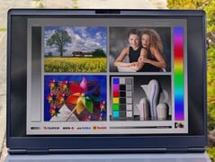 室外阴凉处。Alienware 笔记本电脑的设计并不适合在户外使用。