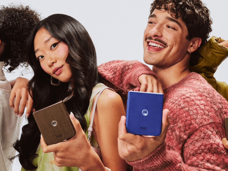 Razr Ultra 2026 是摩托罗拉发布的三款新 Razr Clamshell 之一。