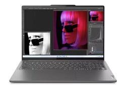 联想 Slim Pro 9i 16IRP8。测试设备由联想提供