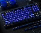 8BitDo 复古 87 机械键盘 Mecha Break：黑豹版配备 RGB 灯光。(图片来源：8BitDo）
