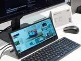 宏碁 PM131QT 是一款小型辅助显示器，适用于模拟爱好者和其他使用情况