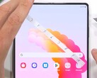 与Galaxy Z Fold5 不同的是，三星Galaxy Z Fold6 的UTG 可以防止指甲划伤。