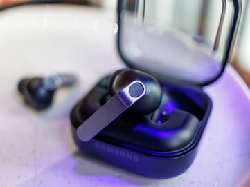 三星Galaxy Buds4 Pro