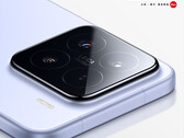 小米 15 与前代产品一样采用 6.36 英寸显示屏。(图片来源：小米）