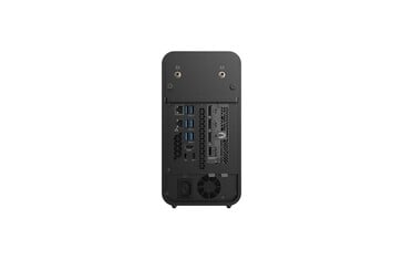 这款具备游戏功能的迷你 PC 配备了桌面版 Nvidia RTX 5070（图片来源：Zotac）