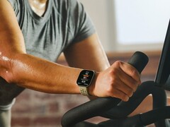 Amazfit 的 Bip 6 智能手表（如图）将在更新中获得生物充电和其他新功能。(图片来源：Amazfit）