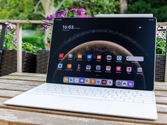 MatePad Pro 13.2（2025 年）。(图片来源：华为）