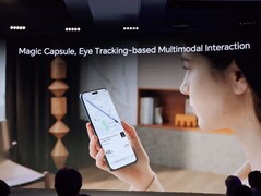 ...和用户界面升级。(资料来源：NBC，Honor)