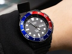 卡西欧 MRW-230H-1E 手表已在该品牌的英国在线商店上市。(图片来源:卡西欧)