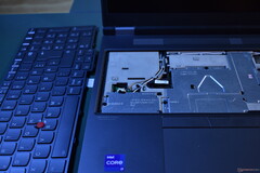 联想 ThinkPad P16 Gen 2：键盘已移除