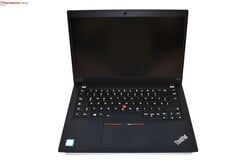 联想ThinkPad X390笔记本电脑评测. Sample provided by