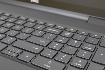 数字键盘的大小与QWERTY主键相同
