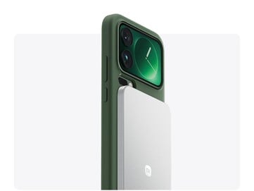 它支持为 Xiaomi 手机提供 20W 无线充电