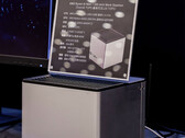 Abee AI Station 似乎比许多竞争对手的 AMD Strix Halo 迷你 PC 都要高。(图片来源：Abee via @9550pro）