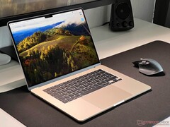 缺失的风扇影响了 MacBook AirApple M3 的性能。(图片：Notebookcheck）