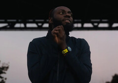 Forerunner 965将是Forerunner 265的一个更昂贵的替代品,前者如图。(图片来源:Garmin通过SwimOutlet)