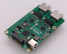 Radxa 双 2.5G 路由器 HAT 还为Raspberry Pi 5 和其他类似尺寸的 SBC 带来了 NVMe SSD 扩展。(图片来源：Radxa）