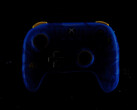 8BitDo 最新发布的限量版手柄只有一种颜色可供选择。(图片来源：8BitDo）