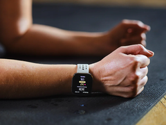 Amazfit 的 Bip 6 智能手表(如图)正在进行新的更新。(图片来源:Amazfit)