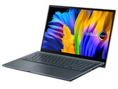 华硕Zenbook Pro 15 OLED UM535Q笔记本电脑回顾。就像一个由AMD驱动的XPS 15