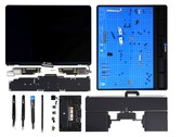 M4 MacBook Air（如图）在设计和可修复性方面似乎与 M3 MacBook Air 完全相似。(图片来源：iFixIt）
