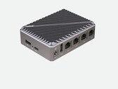 Radxa E24C 和 Radxa E54C 分别采用四核和六核 ARM 处理器。(图片来源：Radxa）