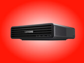 ThinkCentre X Ultra 采用小巧的 1.6 升机身。