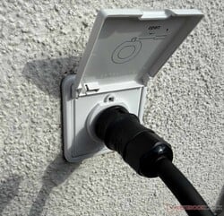 需配备维兰德(Wieland)插座才能实现全功率输出