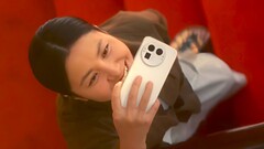 Realme GT 8 Pro 的 28 毫米和 40 毫米焦距与经典的理光 GR 相机类似，并提供防眩光镜头。(图片来源：Realme，经编辑）