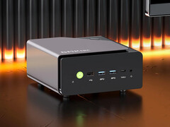 GMKtec K12 外形小巧，配备双 M.2 2280 和 SO-DIMM 插槽。(图片来源：GMKtec）