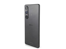 测试索尼Xperia 1 V。测试装置由德国索尼公司提供。