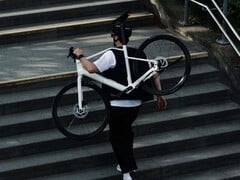 Roadlite:ON CF:采用皮带传动的轻量级电动自行车