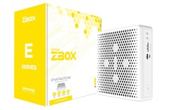 Zotac 的新款迷你 PC 有黑色和白色两种外观，机箱容量为 2.65 升。(图片来源：Zotac）