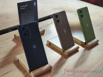 Moto G06 电源颜色选项（图片来源：Notebookcheck）