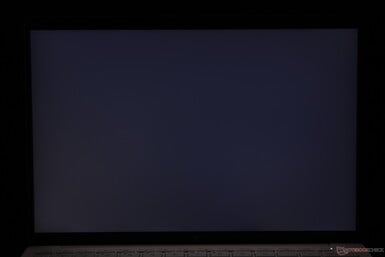 将不均匀的背光出血现象降至最低