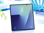 在一段泄露的上手视频中，三星Galaxy Z Fold 7的继任机型看起来几乎没有折痕。
