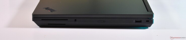 右侧智能卡读卡器、3.5 毫米音频、nanoSIM、USB-A 3.2 Gen 1、肯辛顿锁