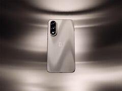 Ace 6 Turbo 可能配备 165 Hz 刷新率显示屏。图:Ace 5 Ultra。(图片来源:OnePlus)