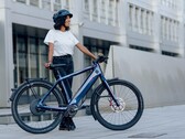 Stromer 推出 ST5 Alinghi 红牛赛车版电动自行车（图片来源：Stromer）。