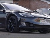 Paul Curzon 的特斯拉 Model S 原装电池已行驶超过 43 万英里。(来源：AutoTrader UK）