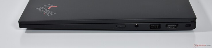 右：3.5 毫米音频、USB-A 3.2 Gen 1、HDMI、Kensington 锁
