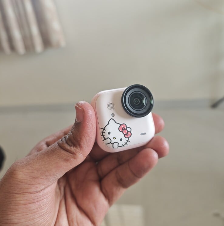 Insta360 Go Ultra Hello Kitty 限量版动作相机