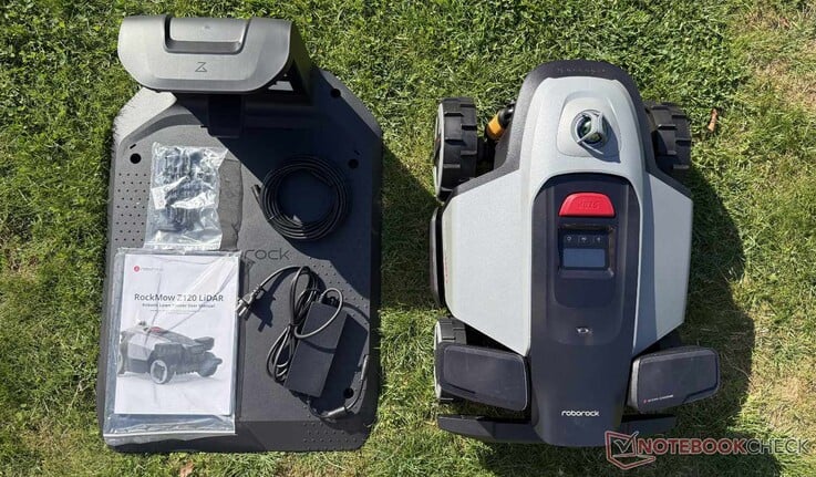 Roborock RockMow Z120 LiDAR 随附配件