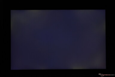 光线--中度不均匀背光边缘出血