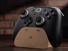 8BitDo Ultimate 3C+ 无线控制器随附一个 DIY 纸板支架。