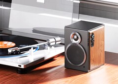 FiiO 最新款台式扬声器提供多功能 31 段均衡器（图片来源：FiiO）