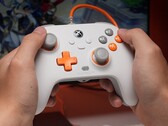 GameSir T7 是一款带有霍尔效应操纵杆和触发器的有线控制器。(图片来源：GameSir）